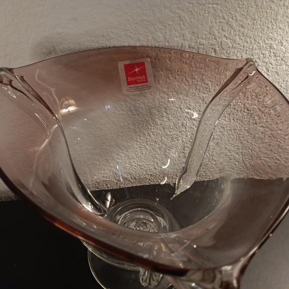 GORGEOUS NEW Bormioli Rocco in Italy Clear & Amethyst Umbra 9" Pedestal Vase. - Picture 3 of 6